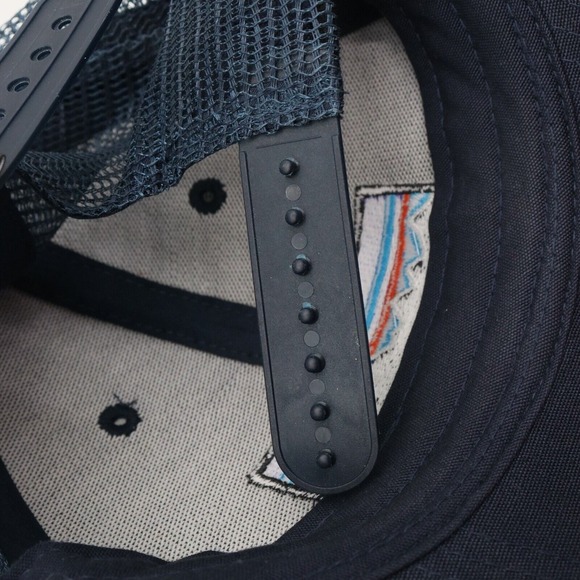 Patagonia Snapback Trucker Hat Navy Blue Cap Mesh Back Spell Out Mountain Patch - Picture 10 of 10